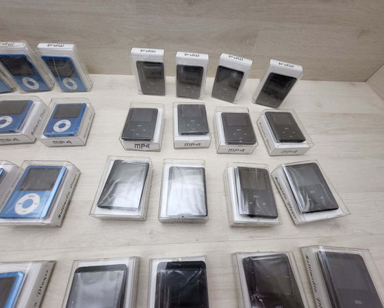 Grande Lotto Stock materiale elettronico 32 Mp4 Player Audio Video nuovi usati misti da rivendere 220864