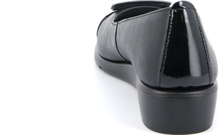 Grunland-decolté-REES-nero-SC-5571