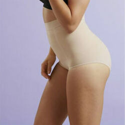 Guaina Modellante Medela Nudo Taglia XL Moda/Donna/Abbigliamento/Abbigliamento premaman/Intimo/Mutandine per gestante La Casa Del Bebè - Napoli, Commerciovirtuoso.it