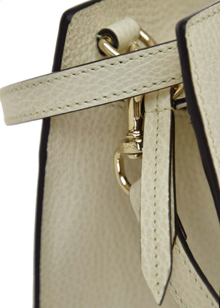 Gucci-Borsa-Soho-Bianca-Donna-Pelle-Dollar-Calf-Modello-607722-CAO0G-006-da-donna