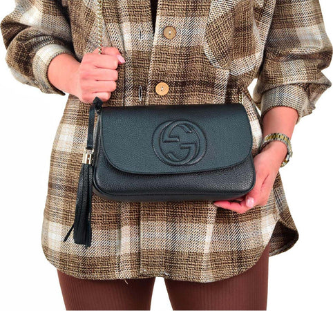 Gucci-Borsa-Soho-Nera-Donna-Logo-Pelle-Cellarius-Modello-536224-A7M0G-1000-da-donna