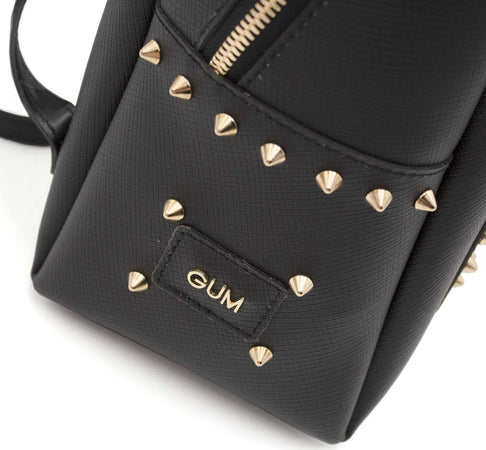 Gum Zn1753 Zaino Da Donna Gum Design by Gianni Chiarini Nero Zainetto Casual 1 Manico E Spallacci in Pelle Regolabili Dettaglio Borchie Dorate Zaino Con Zip E Tasca Esterna 26x29x13 Moda/Valigie borse e accessori da viaggio/Zaini/Zaini Casual Starbag - Gaeta, Commerciovirtuoso.it
