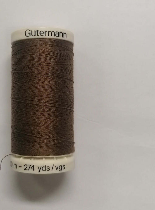 GUTERMANN---250mt---FILO-PER-CUCITO-100%-POLIESTERE---COLORE-MARRONE-TRONCO-815**