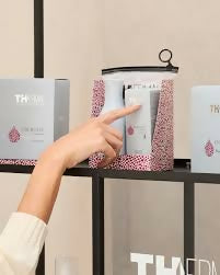 Emsibeth thermal aqvaceremony kit energize composto da lozione 100 ml + shampoo 250 ml + fascia benessere.
