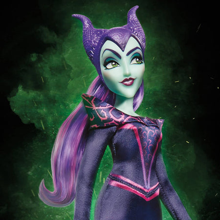 Hasbro Princess Villains Malefica Bambola Giocattolo 28 Cm La Bella Addormentata Fashion Doll Con Accessori E Vestiti Rimovibili