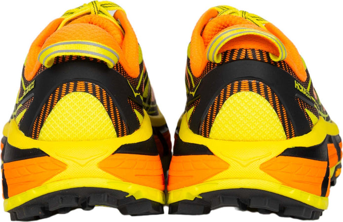 HOKA-ONE-ONE-U-Mafate-Speed-2-sneaker-in-orange-and-yellow-da-uomo
