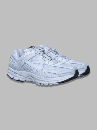 Nike nike zoom vomero 5 - vast grey, black sail da uomo