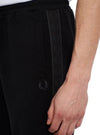 Fred Perry - Con Fettuccia Tono Su Tono T2514 102 NER da uomo