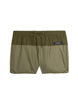 calvin klein Calvin Klein - Pantaloncini Da Bagno Corti Modello Runner-core Solids KM0KM00816 MSS da uomo