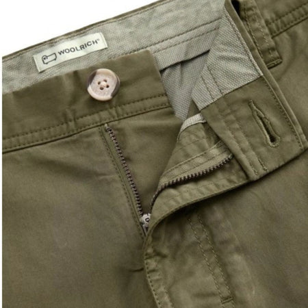Woolrich - Ut2559 Classic Cargo Short 6098 Ivy Green WOSH0029MR da uomo