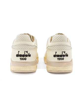 Diadora - B. 560 Apulia Used Italia 20013 Bianco P. 201.179235 da donna