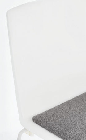 Sedia "Giulia" con seduta in plastica, per arredo interno 43,5 x 50 x h 79 cm