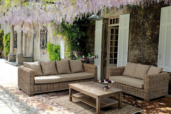 Tavolino rettangolare "Brasilia" con due ripiani, struttura in legno, per esterno, da 110 cm