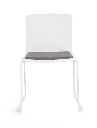 Sedia "Giulia" con seduta in plastica, per arredo interno 43,5 x 50 x h 79 cm