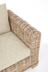 Poltrona Fortaleza con struttura in legno di mango e rattan, con braccioli, per esterno