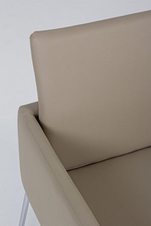 Sedia "Sixty Text" con struttura in acciaio e compensato, per arredo interno con braccioli, 60 x 54 x h 80,5 cm