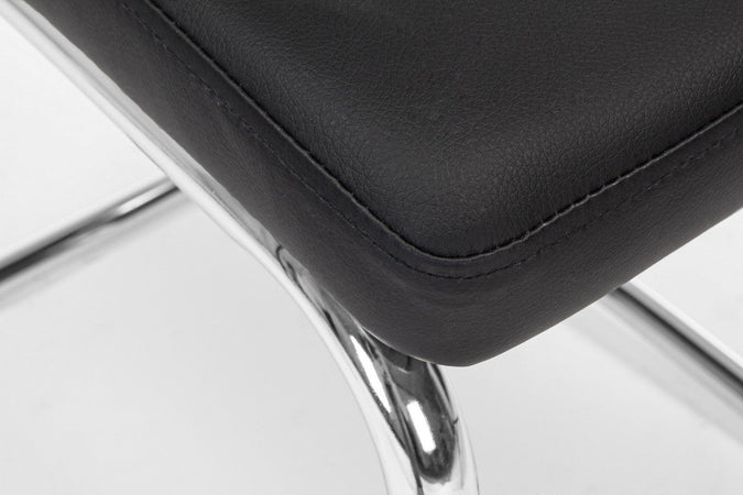 Sedia "Thelma" con struttura in acciaio, per arredo interno 43,5 x 62 x h 102 cm