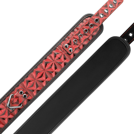 BEGME collare e guinzaglio fetish in morbido neoprene colore rosso e nero