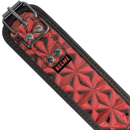 BEGME collare e guinzaglio fetish in morbido neoprene colore rosso e nero
