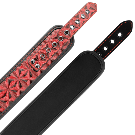 BEGME collare con pinze per capezzoli fetish in morbido neoprene colore rosso e nero