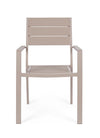 Sedia Sarita struttura in acciaio effetto legno venato, con braccioli, per interni ed esterni