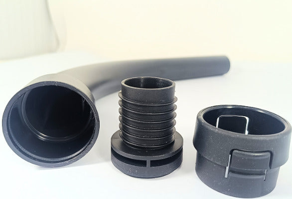 Impugnatura Ø35mm + raccordo a vite per tubo flessibile aspirapolvere Miele Codice ricambio  9442601 5269091 Casa e cucina/Aspirapolvere e pulizia di pavimenti e finestre/Accessori per aspirapolvere/Batterie e parti sostitutive Rossi Ricambi - Venetico Marina, Commerciovirtuoso.it