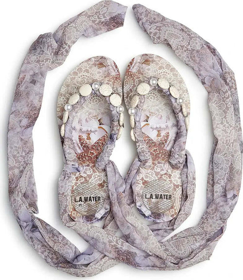 Infradito Donna Foulard Conchiglia L.A. Water Con Suola in Gomma 1,8 Cm Sandalo Infradito Con Elementi Marini Pietre E Pizzo Moda/Donna/Scarpe/Sandali e ciabatte/Infradito You Store - Messina, Commerciovirtuoso.it