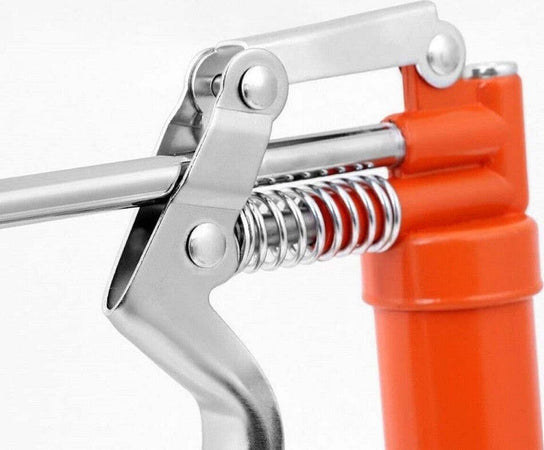 Ingrassatore Manuale A Siringa Grasso Pistola Ingrassaggio Con 4 Accessori 97353 Auto e Moto/Attrezzi per veicoli/Attrezzatura d'officina per veicoli/Pistole per grasso Trade Shop italia - Napoli, Commerciovirtuoso.it
