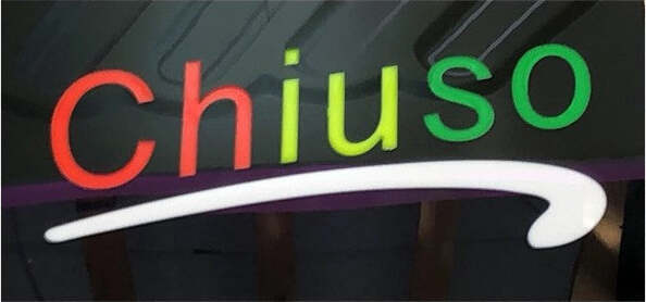 Insegna-Luminosa-A-Led-Con-Logo-Scritta-Chiuso-Per-Attività-Commerciale-Vetrina