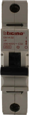 Interruttore-magnetotermico-1-polo-1-modulo-32A-curva-C-Bticino
