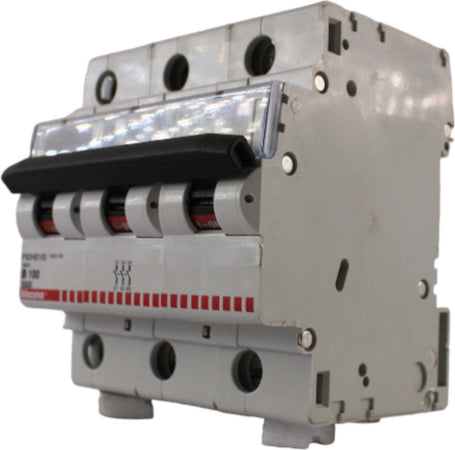 Interruttore-magnetotermico-3-poli-3-moduli-100A-Bticino