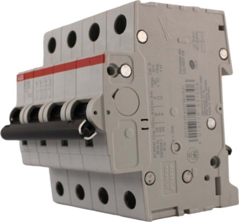 Interruttore-magnetotermico-4-poli-4-moduli-32A-curva-D-ABB