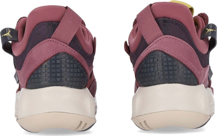 JORDAN-Scarpa-Bassa-Donna-Jordan-Ma2-Light-Mulberry/saturn-Gold/cave-Purple-da-donna