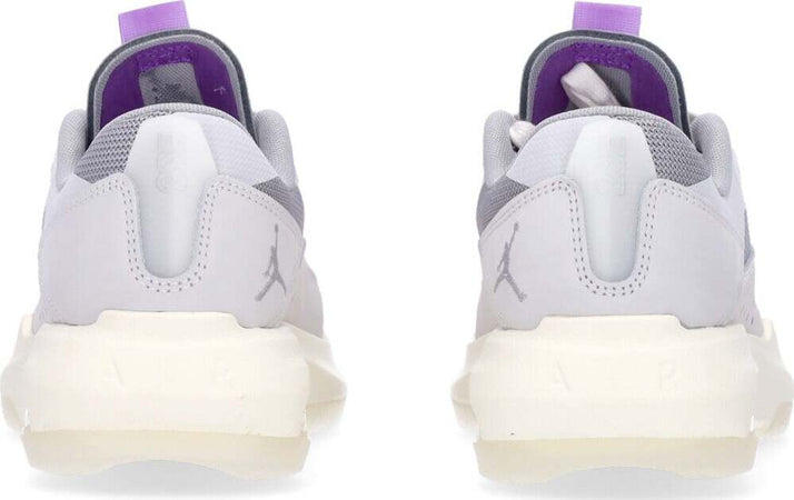 JORDAN-Scarpa-Bassa-Donna-Wmns-Jordan-Air-200e-Summit-White/coconut-Milk/lt-Smoke-Grey-da-donna