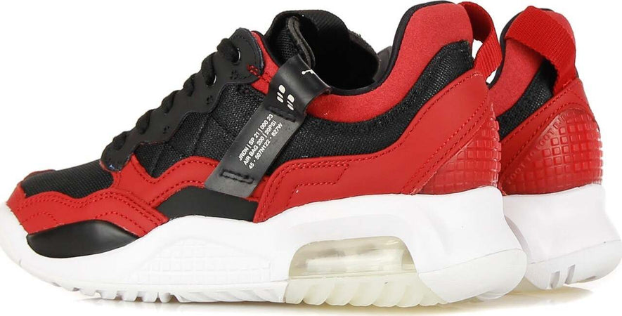 JORDAN-Scarpa-Bassa-Donna-Wmns-Jordan-Ma2-Gym-Red/black/white-da-donna
