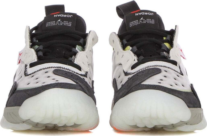 JORDAN-Scarpa-Bassa-Uomo-Jordan-Delta-2-Platinum-Tint/chile-Red/stone-da-uomo