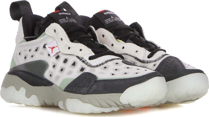 JORDAN-Scarpa-Bassa-Uomo-Jordan-Delta-2-Platinum-Tint/chile-Red/stone-da-uomo