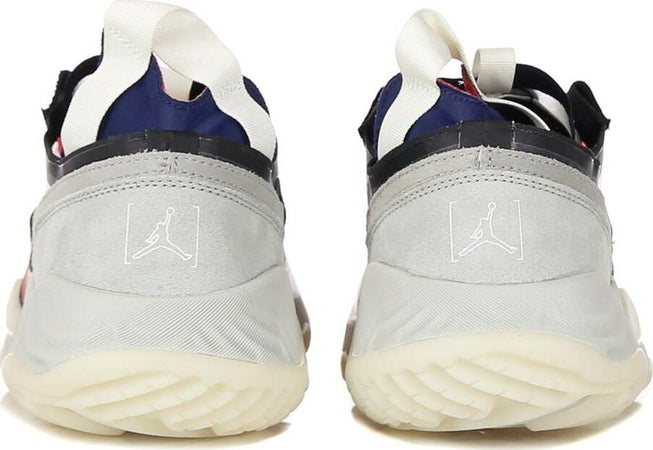 JORDAN-Scarpa-Bassa-Uomo-Jordan-Delta-Breathe-Clear/medium-Grey/light-Bone/varsity-Red-da-uomo