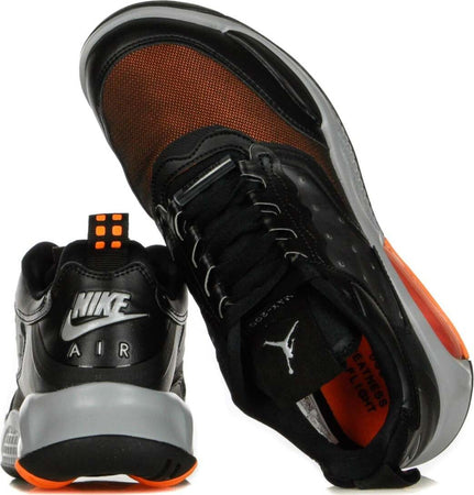 JORDAN-Scarpa-Bassa-Uomo-Jordan-Max-200-Black/reflect-Silver/lt-Smoke-Grey-da-uomo