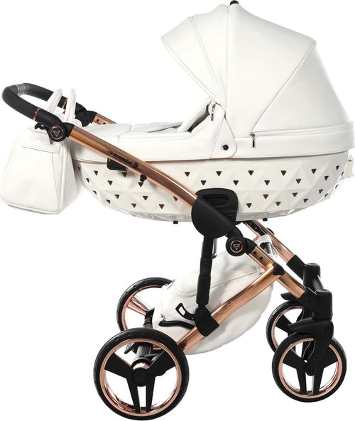 Junama Diamond Exclusive White 3 in 1 Telaio e Dettagli Oro Rosa Prima infanzia/Passeggini carrozzine e accessori/Passeggini e carrozzine/Sistemi modulari La Casa Del Bebè - Napoli, Commerciovirtuoso.it