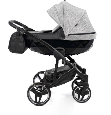 Junama Diamond Superstar 3in1 Pelle/Tessuto Grigio Glitter Navicella Nera Telaio Nero Prima infanzia/Passeggini carrozzine e accessori/Passeggini e carrozzine/Sistemi modulari La Casa Del Bebè - Napoli, Commerciovirtuoso.it