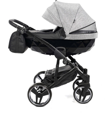 Junama Diamond Superstar 3in1 Pelle/Tessuto Grigio Glitter Navicella Nera Telaio Nero Prima infanzia/Passeggini carrozzine e accessori/Passeggini e carrozzine/Sistemi modulari La Casa Del Bebè - Napoli, Commerciovirtuoso.it