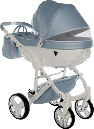 Junama Fluo Italy 3 in 1 Ecopelle Blue/Telaio White Prima infanzia/Passeggini carrozzine e accessori/Passeggini e carrozzine/Sistemi modulari La Casa Del Bebè - Napoli, Commerciovirtuoso.it