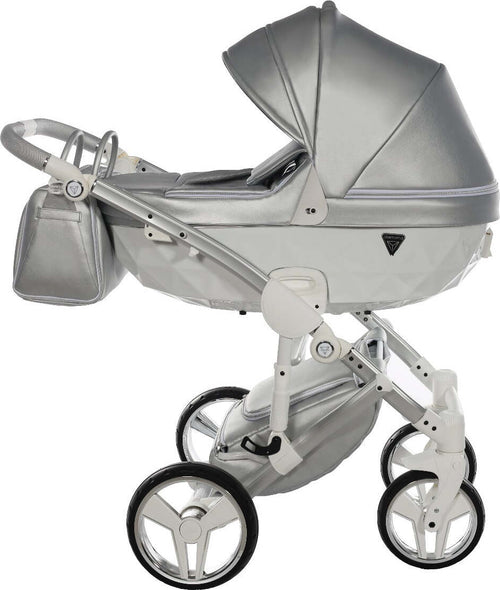 Junama Fluo Italy 3 in 1 Ecopelle Silver/Telaio Grey Prima infanzia/Passeggini carrozzine e accessori/Passeggini e carrozzine/Sistemi modulari La Casa Del Bebè - Napoli, Commerciovirtuoso.it
