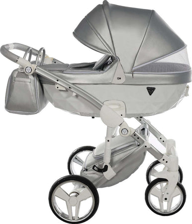 Junama Fluo Italy 3 in 1 Ecopelle Silver/Telaio Grey Prima infanzia/Passeggini carrozzine e accessori/Passeggini e carrozzine/Sistemi modulari La Casa Del Bebè - Napoli, Commerciovirtuoso.it