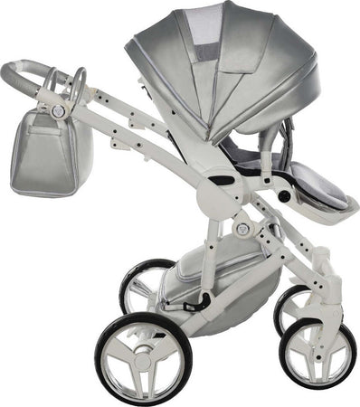 Junama Fluo Italy 3 in 1 Ecopelle Silver/Telaio White Prima infanzia/Passeggini carrozzine e accessori/Passeggini e carrozzine/Sistemi modulari La Casa Del Bebè - Napoli, Commerciovirtuoso.it