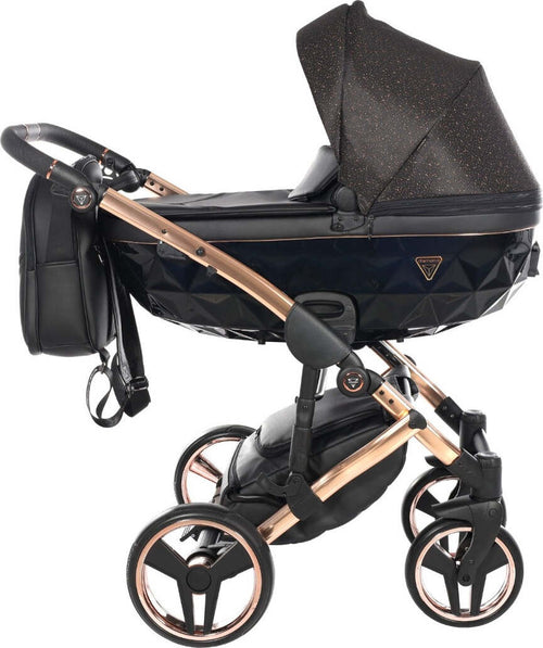 Junama Starry Night 3 in 1 Tessuto Nero Telaio Oro Rosa Dettagli Nero Ecopelle Prima infanzia/Passeggini carrozzine e accessori/Passeggini e carrozzine/Sistemi modulari La Casa Del Bebè - Napoli, Commerciovirtuoso.it