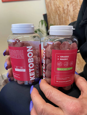 Ketobon Keto Caramelle Dimagranti Brucia Grassi Forte Per Dimagrire Dieta Chetogenica Con Arginina E Aceto Di Mele 60pz Salute e cura della persona/Alimentazione e nutrizione/Integratori per lo sport/Bruciatori di grasso Beauty Fashion Store - Palermo, Commerciovirtuoso.it
