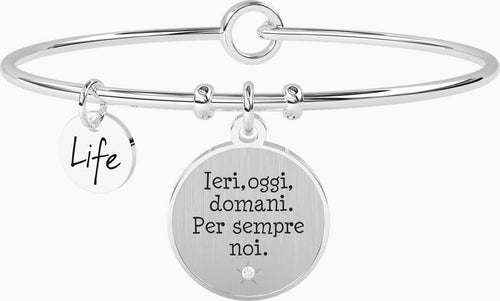 Kidult---Bracciale-rigido-con-ciondolo-e-scritta