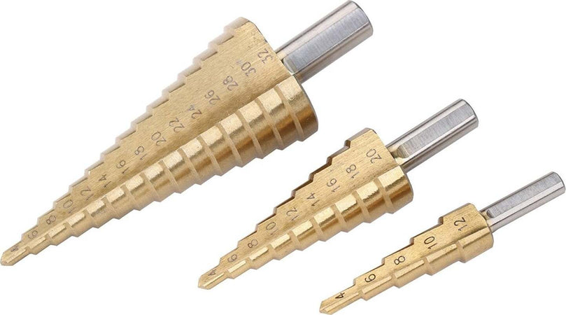 KIT 3 PUNTE FRESE CONICHE GRADINO 4-12 4-20 4-32 1/4 TITANIO TRAPANO AVVITATORE Fai da te/Utensili elettrici e a mano/Accessori per utensili elettrici/Accessori per la fresatura/Frese a candela/Frese coniche Trade Shop italia - Napoli, Commerciovirtuoso.it